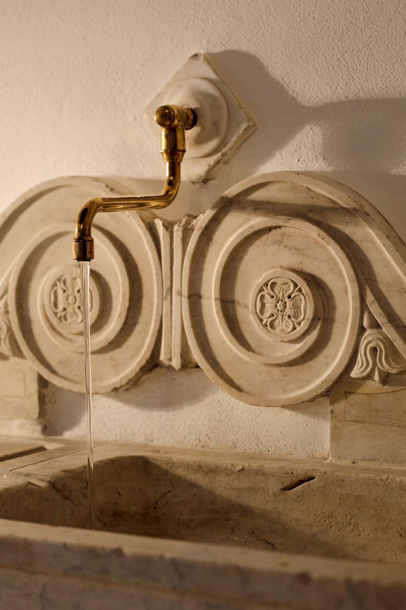 Palazzo Delle Pietre - Luxury Apartments Rzym Zewnętrze zdjęcie